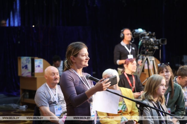 Марио Стефано Пьетродарки на "Славянском базаре" рассказал об игре с белорусским народным оркестром Марио Стефано Пьетродарки на "Славянском базаре" рассказал об игре с белорусским народным оркестром