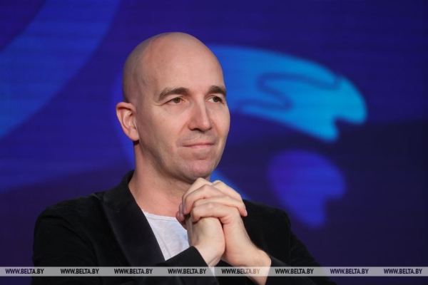 Марио Стефано Пьетродарки на "Славянском базаре" рассказал об игре с белорусским народным оркестром Марио Стефано Пьетродарки на "Славянском базаре" рассказал об игре с белорусским народным оркестром