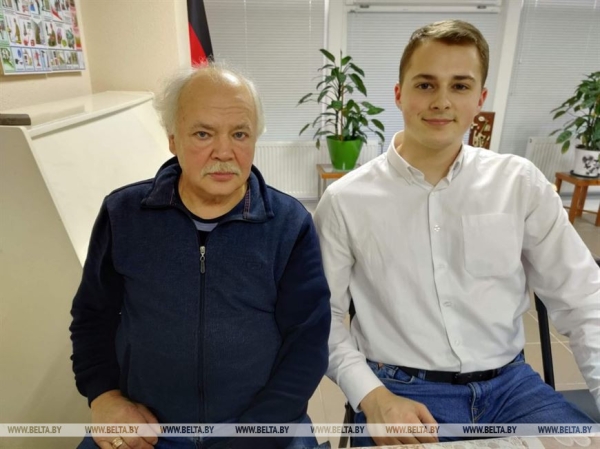 РЕПОРТАЖ: Гармония звука: как четыре поколения династии Янковских настраивают и реставрируют фортепиано РЕПОРТАЖ: Гармония звука: как четыре поколения династии Янковских настраивают и реставрируют фортепиано