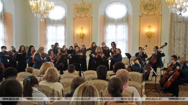 Национальному академическому концертному оркестру Беларуси присвоено имя Михаила Финберга Национальному академическому концертному оркестру Беларуси присвоено имя Михаила Финберга