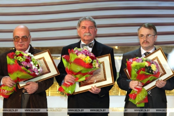 ДОСЬЕ: К 85-летию белорусского композитора Андрея Мдивани ДОСЬЕ: К 85-летию белорусского композитора Андрея Мдивани