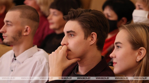 Музыкальный спектакль-элегию "45 минут" представят в Минске Музыкальный спектакль-элегию "45 минут" представят в Минске