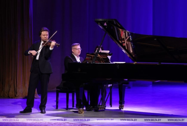 ФОТОФАКТ: Международный фестиваль имени И.И.Соллертинского открылся в Витебске ФОТОФАКТ: Международный фестиваль имени И.И.Соллертинского открылся в Витебске