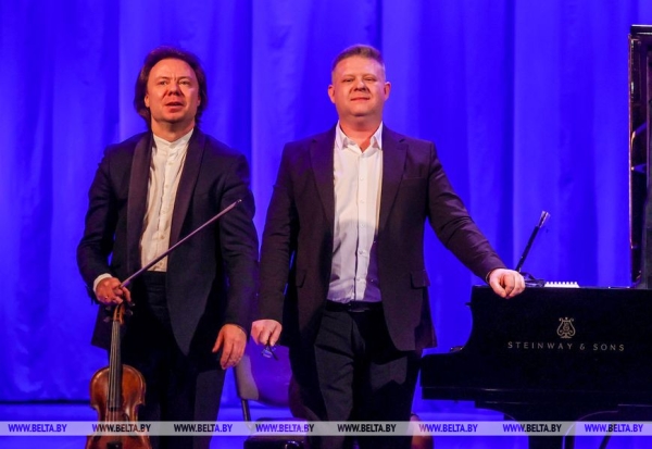 ФОТОФАКТ: Международный фестиваль имени И.И.Соллертинского открылся в Витебске ФОТОФАКТ: Международный фестиваль имени И.И.Соллертинского открылся в Витебске