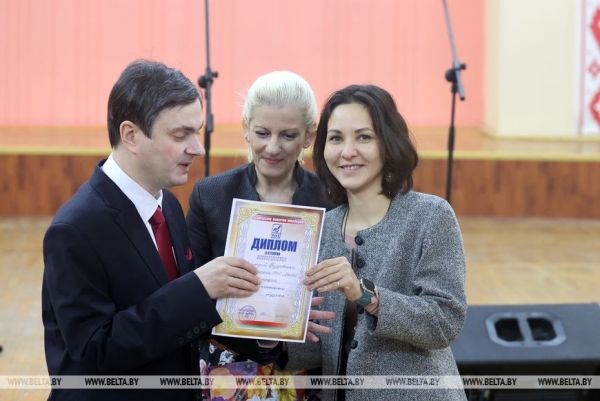 "Нет ничего невозможного": незрячий баянист из Добруша о любви к музыке, цене наград и учениках "Нет ничего невозможного": незрячий баянист из Добруша о любви к музыке, цене наград и учениках