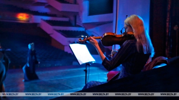 "Меня называют сухарем". Дирижер Виталий Кульбаков - о музыке и любви с первого взгляда "Меня называют сухарем". Дирижер Виталий Кульбаков - о музыке и любви с первого взгляда