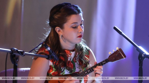 ФОТОФАКТ: Концерт октета балалаек "Витебские виртуозы" прошел в областном центре ФОТОФАКТ: Концерт октета балалаек "Витебские виртуозы" прошел в областном центре