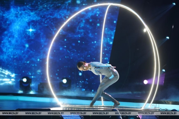 ФОТОФАКТ: Гала-концерт "Песня года Беларуси" во Дворце спорта ФОТОФАКТ: Гала-концерт "Песня года Беларуси" во Дворце спорта