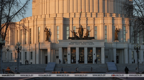 "Музыка без границ" прозвучит в Большом театре к 150-летнему юбилею Рахманинова "Музыка без границ" прозвучит в Большом театре к 150-летнему юбилею Рахманинова