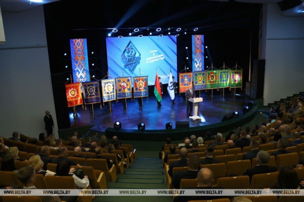 Вольфович: БФСО "Динамо" способствует оздоровлению нации и воспитанию молодого поколения Вольфович: БФСО "Динамо" способствует оздоровлению нации и воспитанию молодого поколения