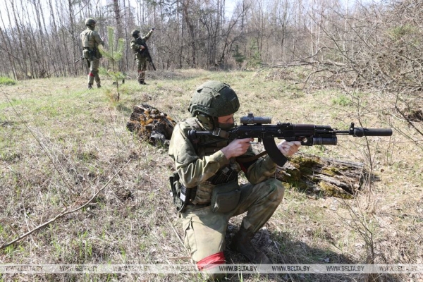 Южный периметр под защитой. Репортаж об усилении госграницы в Гомельском регионе Южный периметр под защитой. Репортаж об усилении госграницы в Гомельском регионе