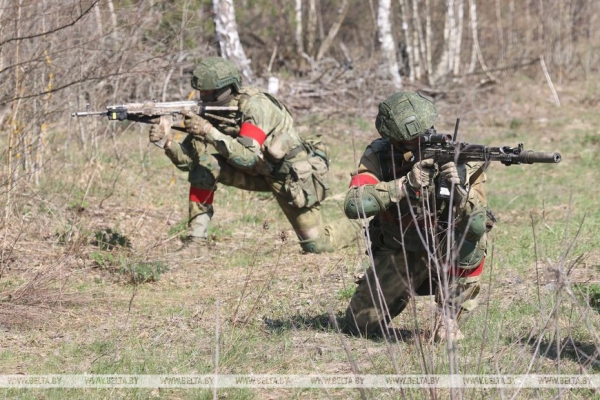 Южный периметр под защитой. Репортаж об усилении госграницы в Гомельском регионе Южный периметр под защитой. Репортаж об усилении госграницы в Гомельском регионе