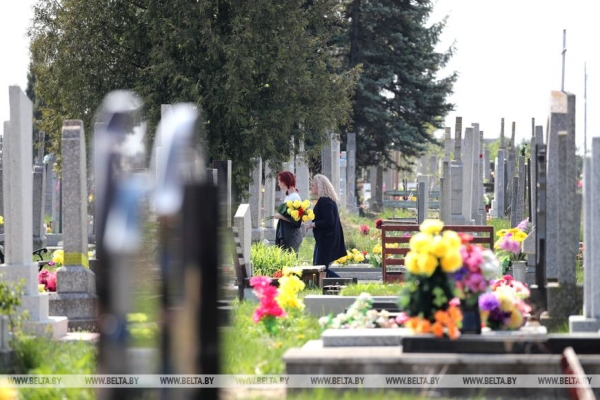 У православных верующих сегодня Радуница У православных верующих сегодня Радуница