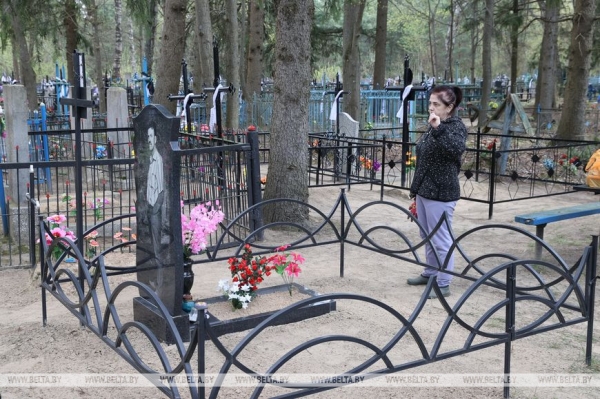 У православных верующих сегодня Радуница У православных верующих сегодня Радуница