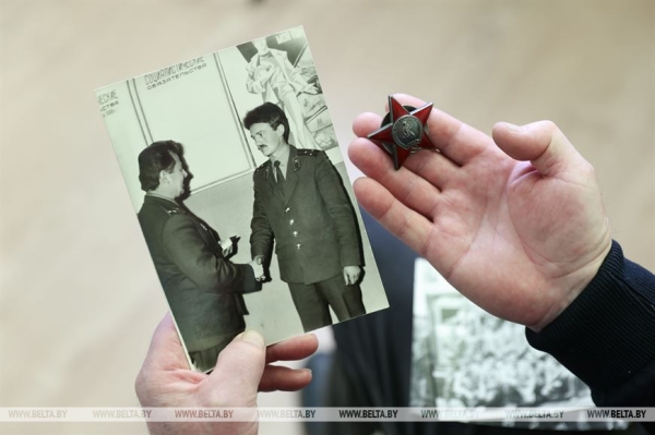 "Там даже птицы не пели". Пожарный о работе в зоне отчуждения после аварии на ЧАЭС "Там даже птицы не пели". Пожарный о работе в зоне отчуждения после аварии на ЧАЭС