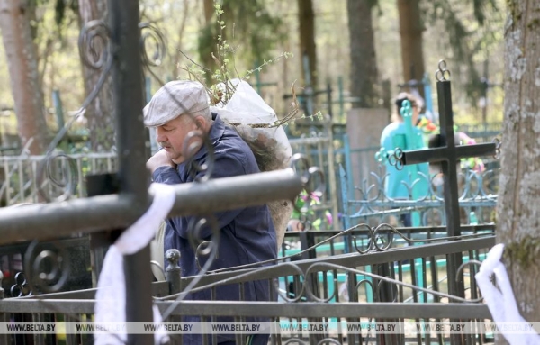 У православных верующих сегодня Радуница У православных верующих сегодня Радуница