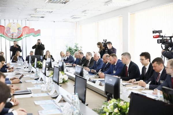 Группа ВЭБ.РФ профинансирует поставки российских вагонов для "Гродно Азота" Группа ВЭБ.РФ профинансирует поставки российских вагонов для "Гродно Азота"