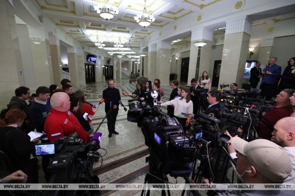 Дирижер Алексей Богорад: у нас было полное взаимопонимание с оркестром Большого театра Беларуси Дирижер Алексей Богорад: у нас было полное взаимопонимание с оркестром Большого театра Беларуси