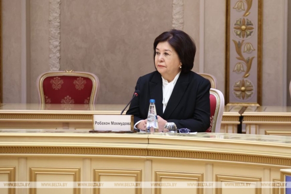 Лукашенко предложил партнерам по СНГ скоординированно преобразовывать судебную сферу Лукашенко предложил партнерам по СНГ скоординированно преобразовывать судебную сферу