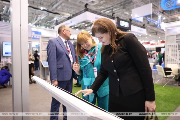 Головченко: в условиях внешнего давления нужно обеспечить технологическую независимость и цифровой суверенитет Головченко: в условиях внешнего давления нужно обеспечить технологическую независимость и цифровой суверенитет