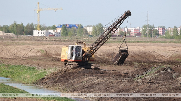 Неожиданный приезд в Гродно, эксперименты на полях и программа действий для страны. Итоги региональной недели Президента Неожиданный приезд в Гродно, эксперименты на полях и программа действий для страны. Итоги региональной недели Президента