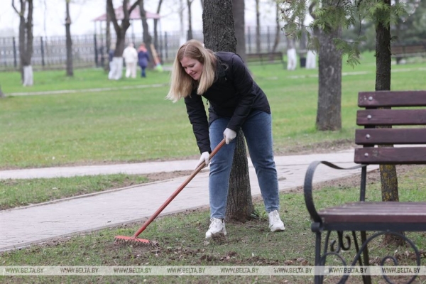 Республиканский субботник проходит сегодня в Беларуси Республиканский субботник проходит сегодня в Беларуси