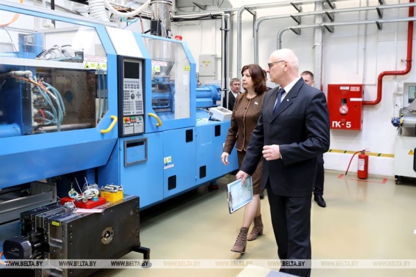 Кочанова об импортозамещении: мы в состоянии обеспечить себя сами практически всем необходимым Кочанова об импортозамещении: мы в состоянии обеспечить себя сами практически всем необходимым