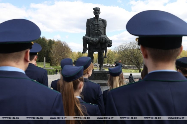 Генпрокуратура передала в МК "Хатынь" артефакты, добытые в ходе расследования уголовного дела о геноциде Генпрокуратура передала в МК "Хатынь" артефакты, добытые в ходе расследования уголовного дела о геноциде
