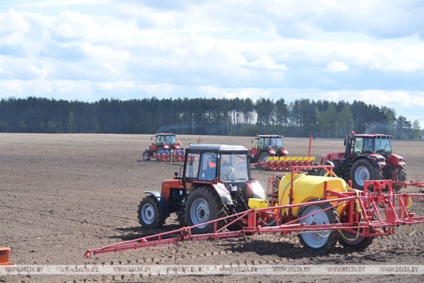Как получить еще большую отдачу от сельского хозяйства? Вот какие проблемы поручил решить Лукашенко Как получить еще большую отдачу от сельского хозяйства? Вот какие проблемы поручил решить Лукашенко