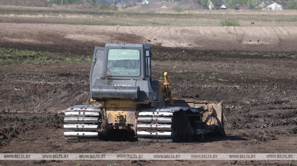 Новые теплицы, интенсивные сады и мелиорация. Как улучшится работа АПК в Беларуси Новые теплицы, интенсивные сады и мелиорация. Как улучшится работа АПК в Беларуси