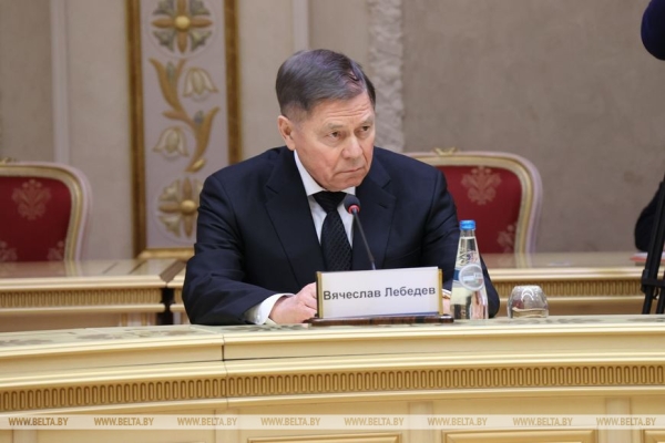 Лукашенко: постсоветские страны стремятся к более тесному взаимодействию, и это обосновано самой жизнью Лукашенко: постсоветские страны стремятся к более тесному взаимодействию, и это обосновано самой жизнью