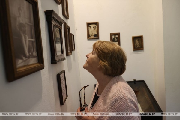 ФОТОФАКТ: "Ночь музеев" прошла в музее-усадьбе Ильи Репина "Здравнево" ФОТОФАКТ: "Ночь музеев" прошла в музее-усадьбе Ильи Репина "Здравнево"