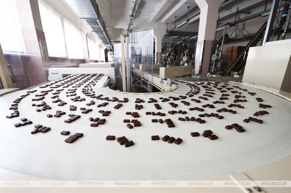 "На шоколад я смотрю так же, как дорожник на бетон". Откровения работника кондитерской фабрики "На шоколад я смотрю так же, как дорожник на бетон". Откровения работника кондитерской фабрики