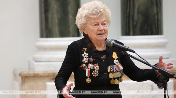 Праздник труда, секретное совещание Лукашенко с силовиками и боевое задание. Итоги знаковой недели Президента Праздник труда, секретное совещание Лукашенко с силовиками и боевое задание. Итоги знаковой недели Президента