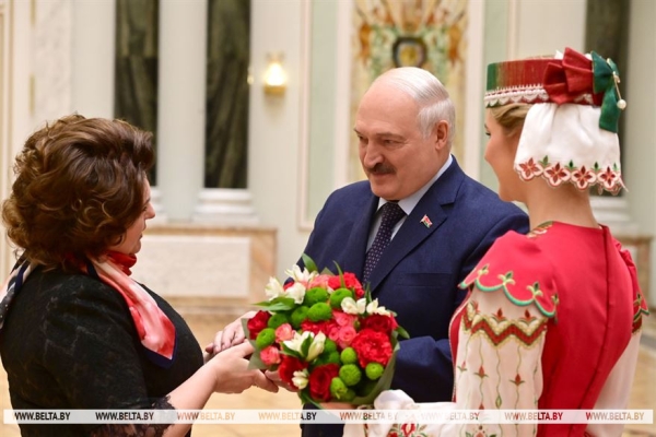 Праздник труда, секретное совещание Лукашенко с силовиками и боевое задание. Итоги знаковой недели Президента Праздник труда, секретное совещание Лукашенко с силовиками и боевое задание. Итоги знаковой недели Президента