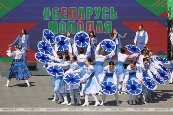 Головченко: патриотизм проявляется не в словах и лозунгах, а в жизненной позиции человека Головченко: патриотизм проявляется не в словах и лозунгах, а в жизненной позиции человека