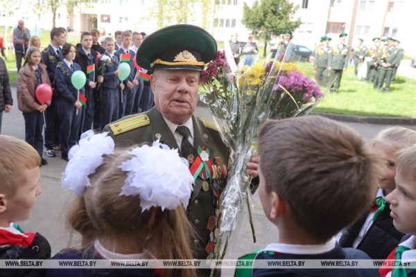 ФОТОРЕПОРТАЖ: В Беларуси чествуют ветеранов в преддверии Дня Победы ФОТОРЕПОРТАЖ: В Беларуси чествуют ветеранов в преддверии Дня Победы