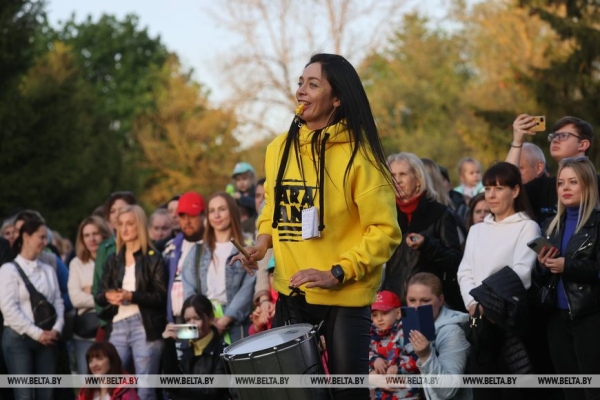 ФОТОФАКТ: "Ночь музеев" прошла в музее-усадьбе Ильи Репина "Здравнево" ФОТОФАКТ: "Ночь музеев" прошла в музее-усадьбе Ильи Репина "Здравнево"