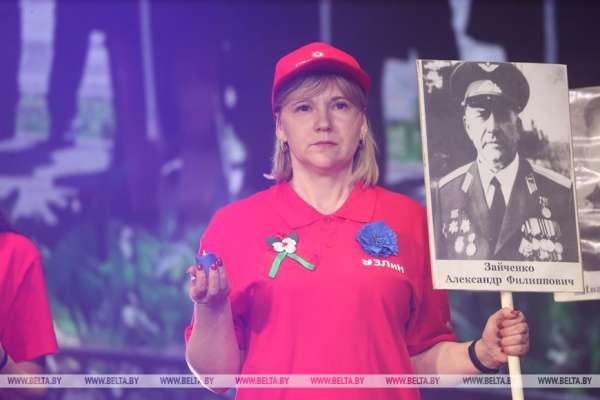 Конкурс песни военных лет среди промпредприятий проходит в Жодино Конкурс песни военных лет среди промпредприятий проходит в Жодино