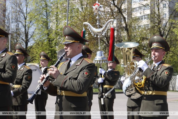 Гимн в их исполнении слышат миллионы. Начальник оркестра почетного караула о репетициях и особенностях работы Гимн в их исполнении слышат миллионы. Начальник оркестра почетного караула о репетициях и особенностях работы