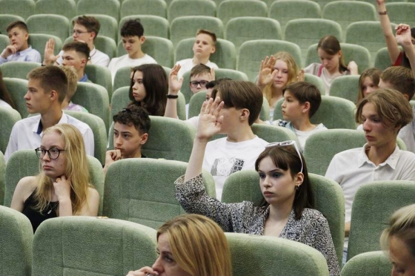 Как обезопасить аккаунт и уйти от буллинга. Уникальный киберфорум для школьников организовал Беларусбанк Как обезопасить аккаунт и уйти от буллинга. Уникальный киберфорум для школьников организовал Беларусбанк