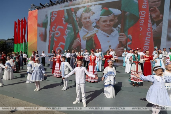 Головченко: патриотизм проявляется не в словах и лозунгах, а в жизненной позиции человека Головченко: патриотизм проявляется не в словах и лозунгах, а в жизненной позиции человека