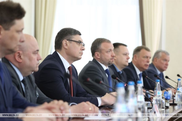 Строительство и сборочное производство: Головченко о планах сотрудничества с Владимирской областью Строительство и сборочное производство: Головченко о планах сотрудничества с Владимирской областью