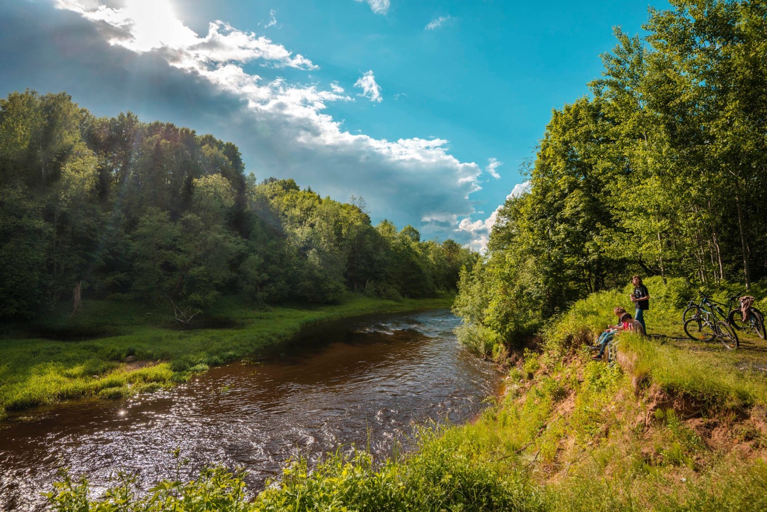 «Я будущую дочку назову твоим прекрасным именем — Лучёса» «Я будущую дочку назову твоим прекрасным именем — Лучёса»