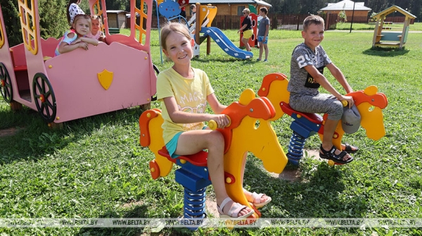 Петришенко: на организацию летнего отдыха детей из бюджета выделят более Br64 млн Петришенко: на организацию летнего отдыха детей из бюджета выделят более Br64 млн