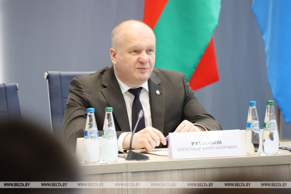 "Безопасность через развитие". Рахманов об обновленной Концепции нацбезопасности "Безопасность через развитие". Рахманов об обновленной Концепции нацбезопасности