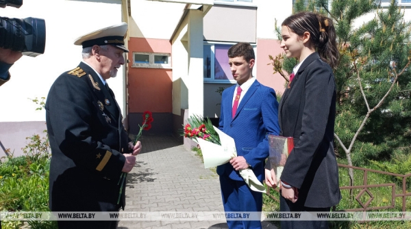 ФОТОРЕПОРТАЖ: В Беларуси чествуют ветеранов в преддверии Дня Победы ФОТОРЕПОРТАЖ: В Беларуси чествуют ветеранов в преддверии Дня Победы