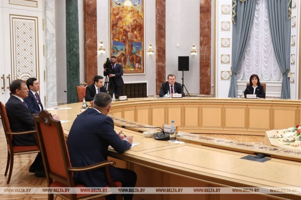 Угроза глобального конфликта, "контрнаступ" и призыв к единству. Все громкие заявления Лукашенко на встрече по линии ОДКБ Угроза глобального конфликта, "контрнаступ" и призыв к единству. Все громкие заявления Лукашенко на встрече по линии ОДКБ