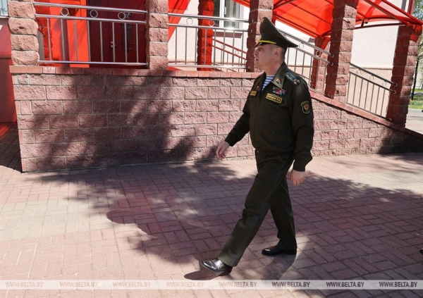 "Создание канала в TikTok было криком души в 2020 году". Зачем военком открыл в соцсети "приемную" "Создание канала в TikTok было криком души в 2020 году". Зачем военком открыл в соцсети "приемную"