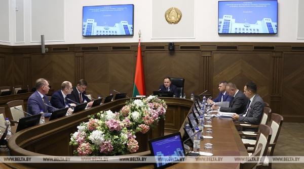 Головченко: население должно быть обеспечено огурцами и томатами в межсезонье по приемлемым ценам Головченко: население должно быть обеспечено огурцами и томатами в межсезонье по приемлемым ценам